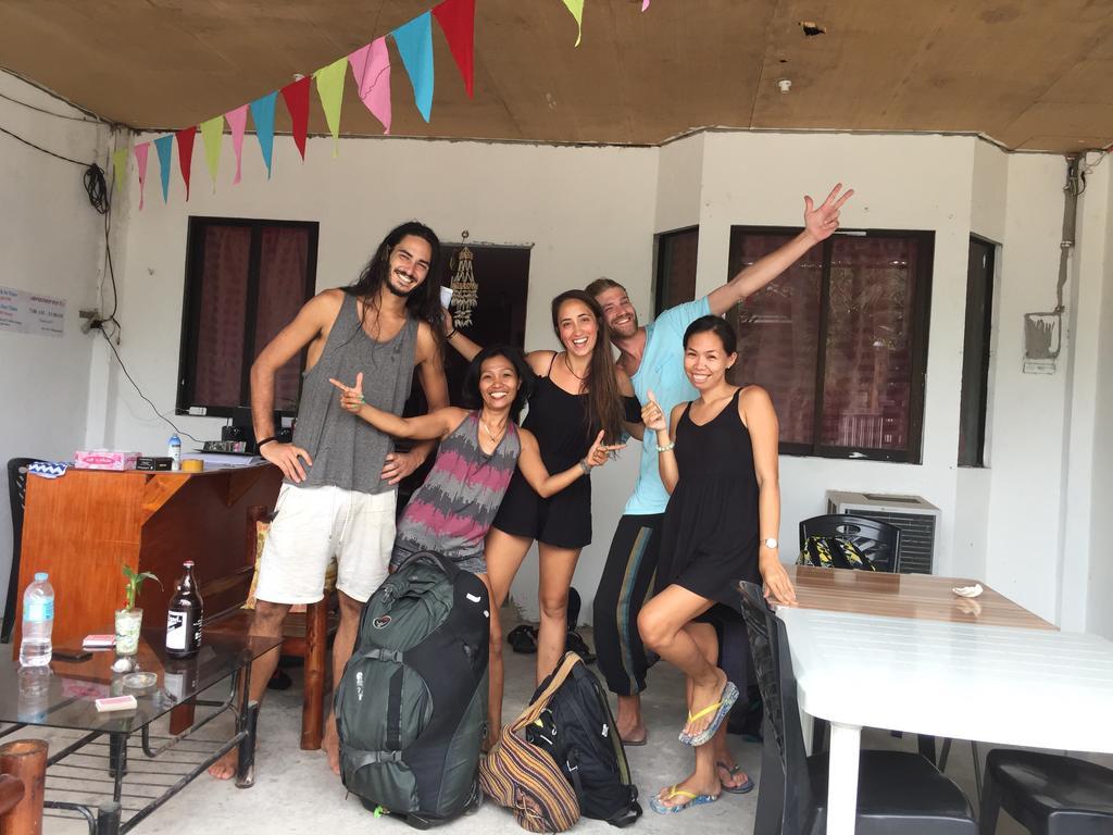 J & C Guesthouse Moalboal Εξωτερικό φωτογραφία