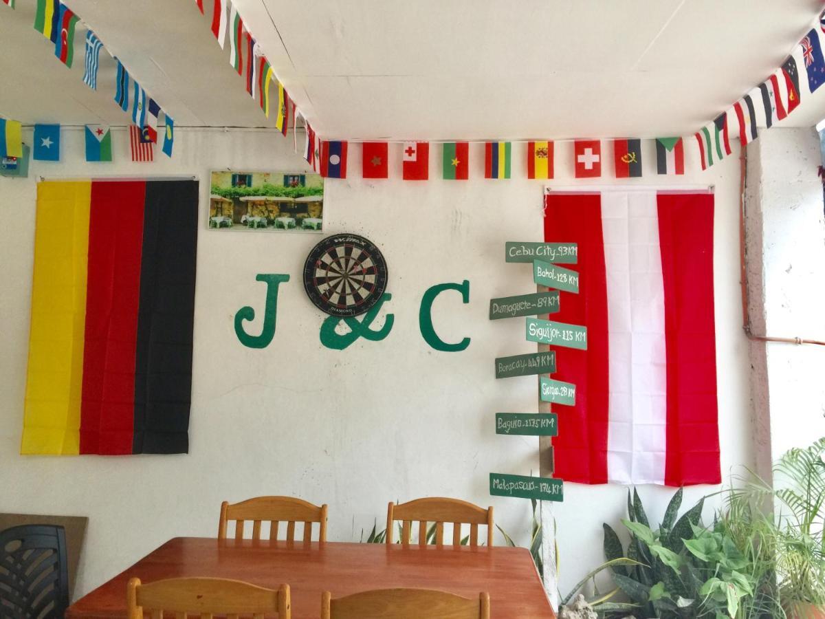 J & C Guesthouse Moalboal Εξωτερικό φωτογραφία